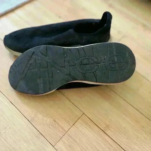Vince Sneakers size 41 - Picture 1 of 3